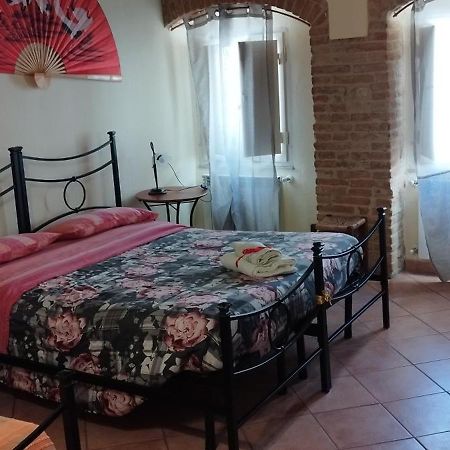 Bed and Breakfast La Strega Ubriaca Колле-ди-Валь-д'Эльса Экстерьер фото