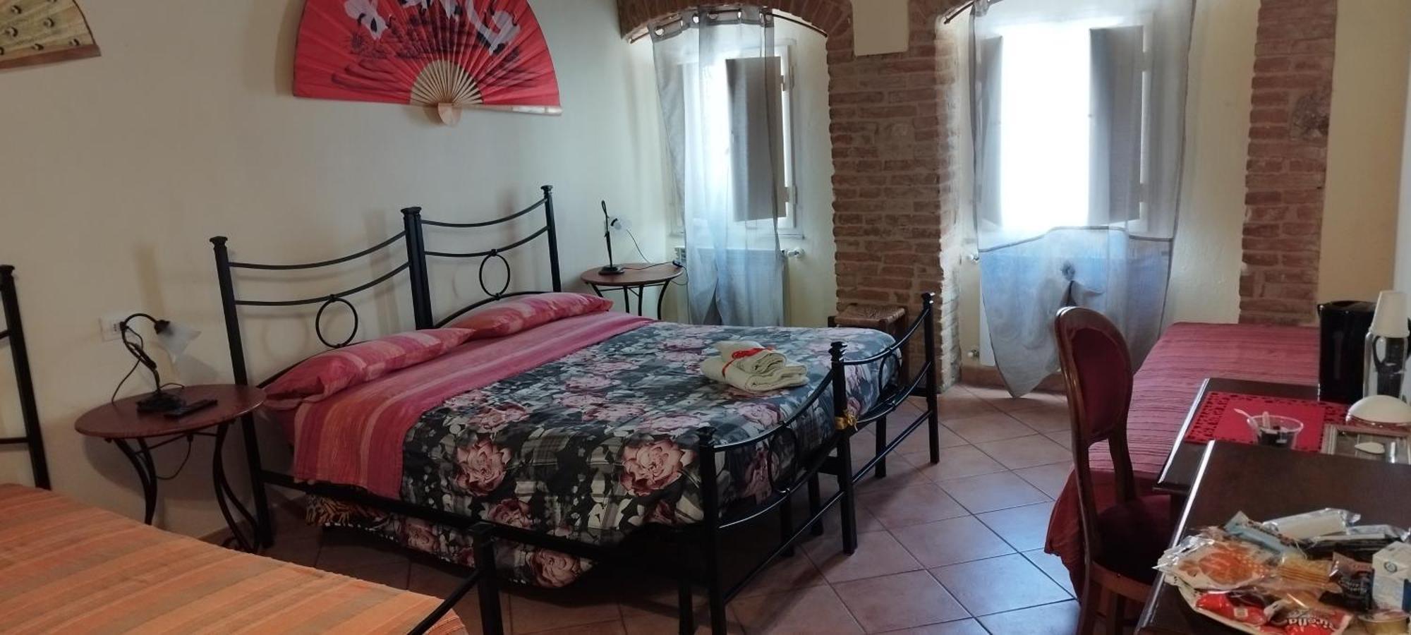 Bed and Breakfast La Strega Ubriaca Колле-ди-Валь-д'Эльса Экстерьер фото